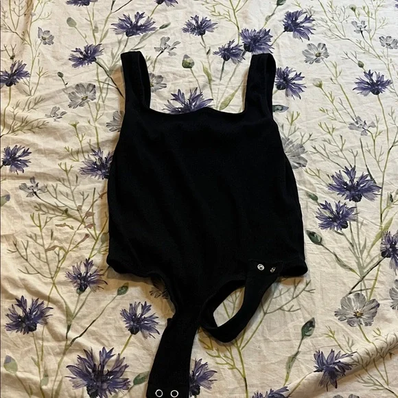 George Black Ribbed Square Neck Bodysuit - Picture 3 of 5